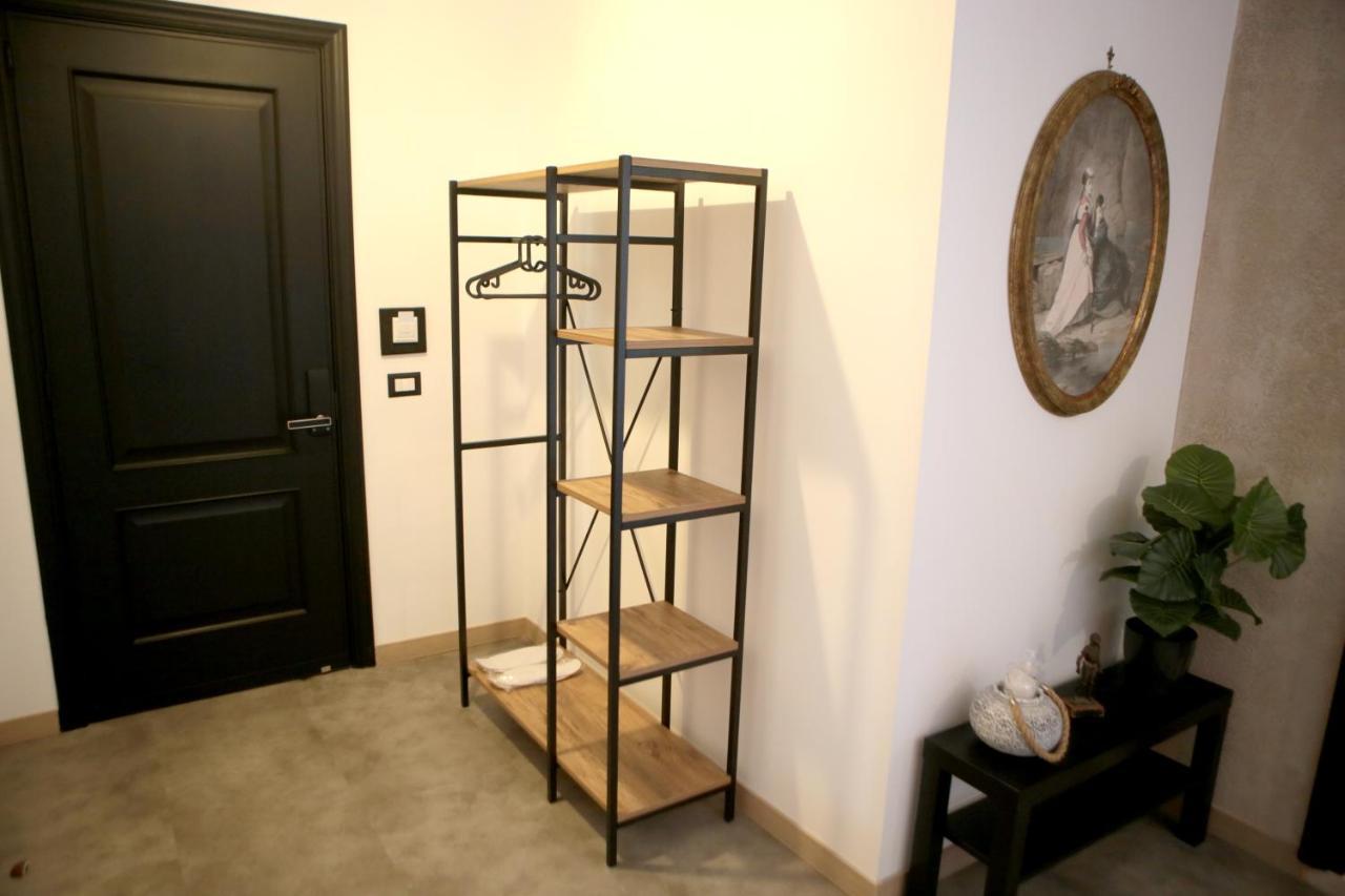 Roma Imperial Suites Bagian luar foto